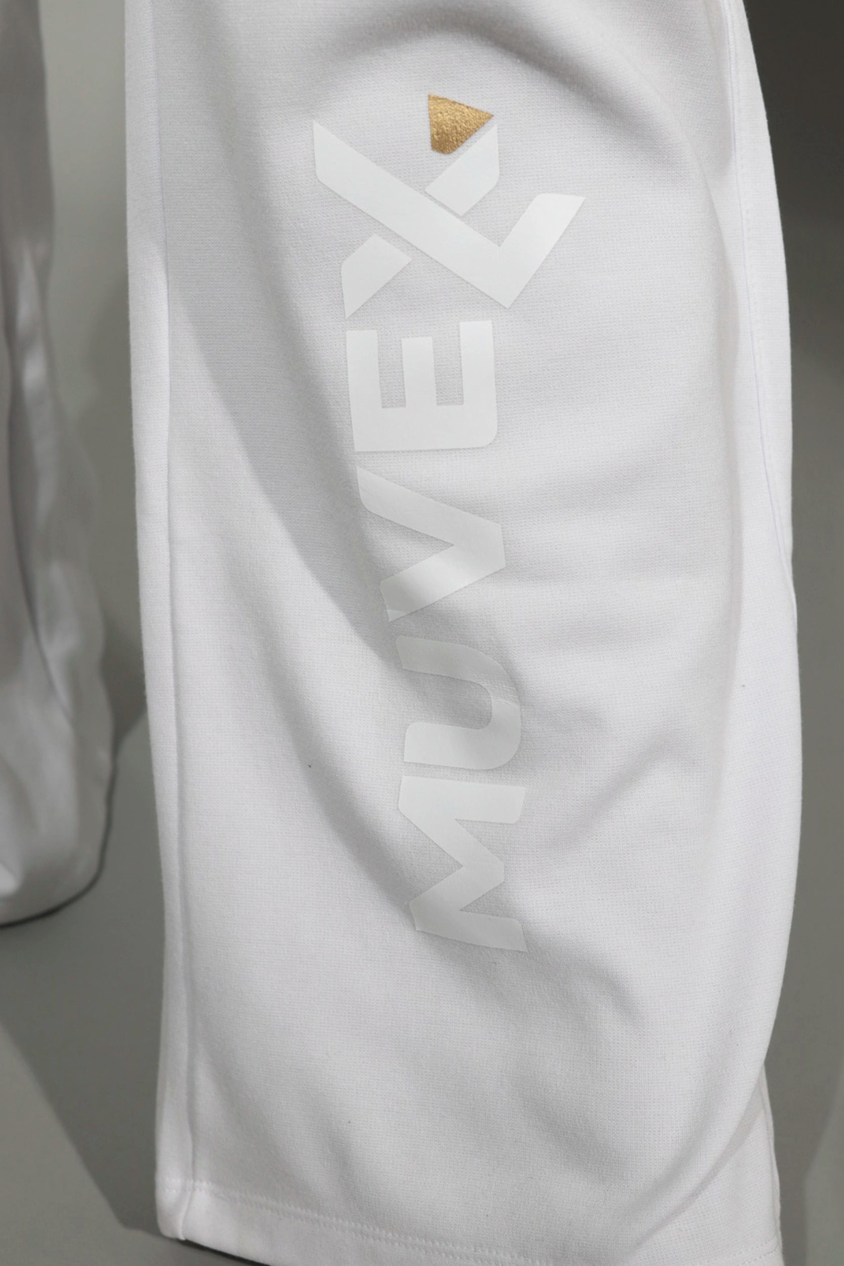 SUDADERA X 1.0 MUJER