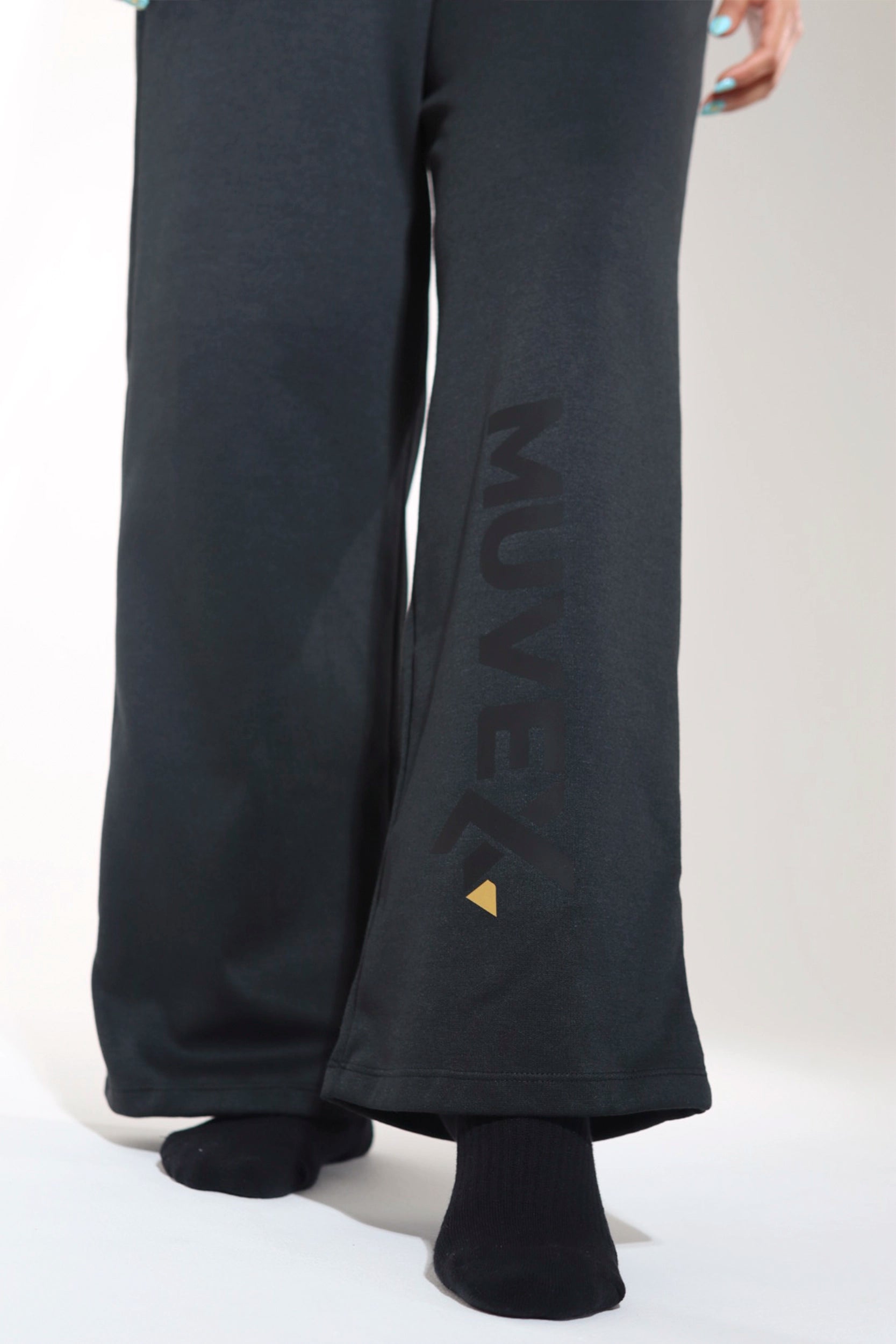 SUDADERA X 1.0 MUJER