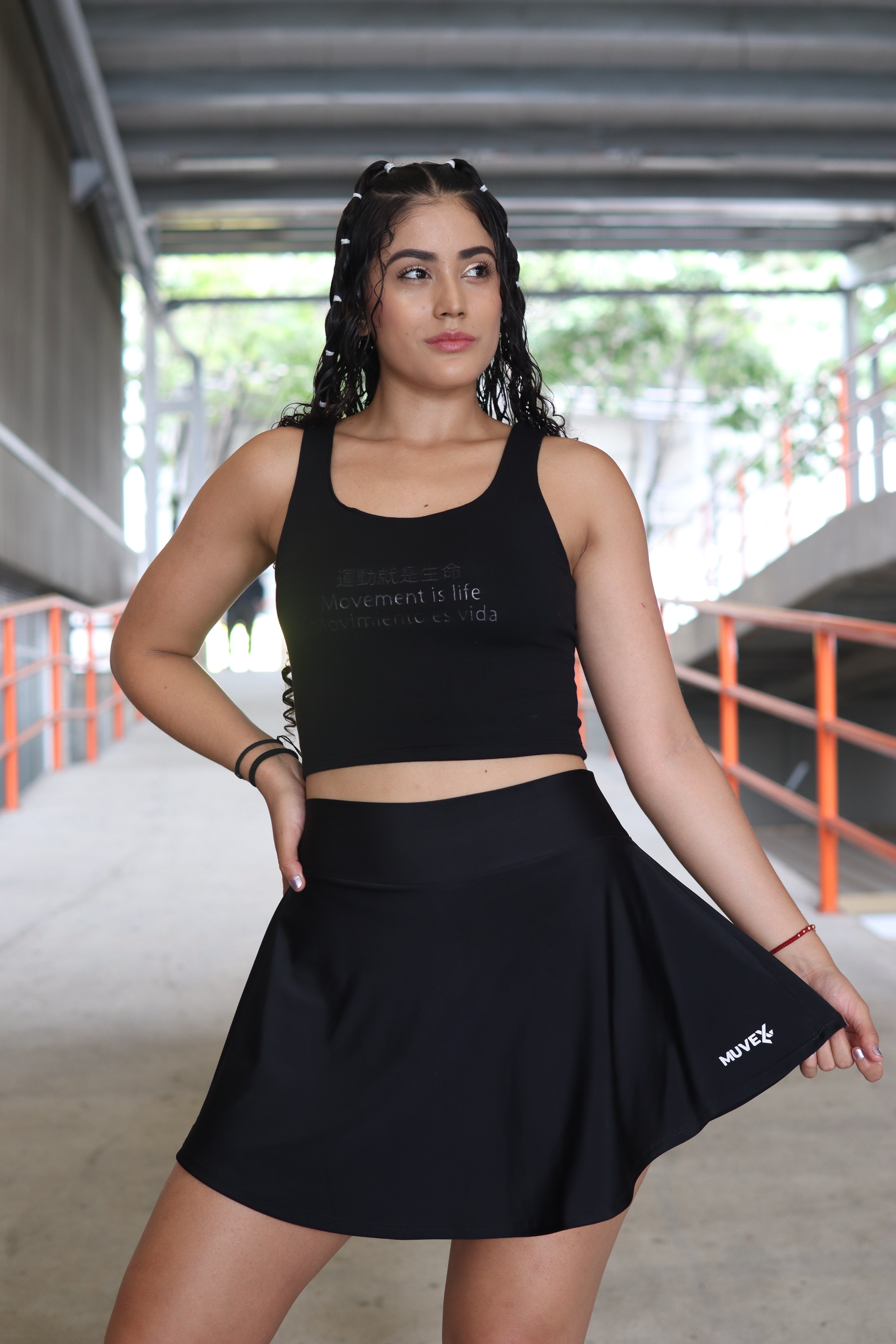 TOP LARGE MUVEX