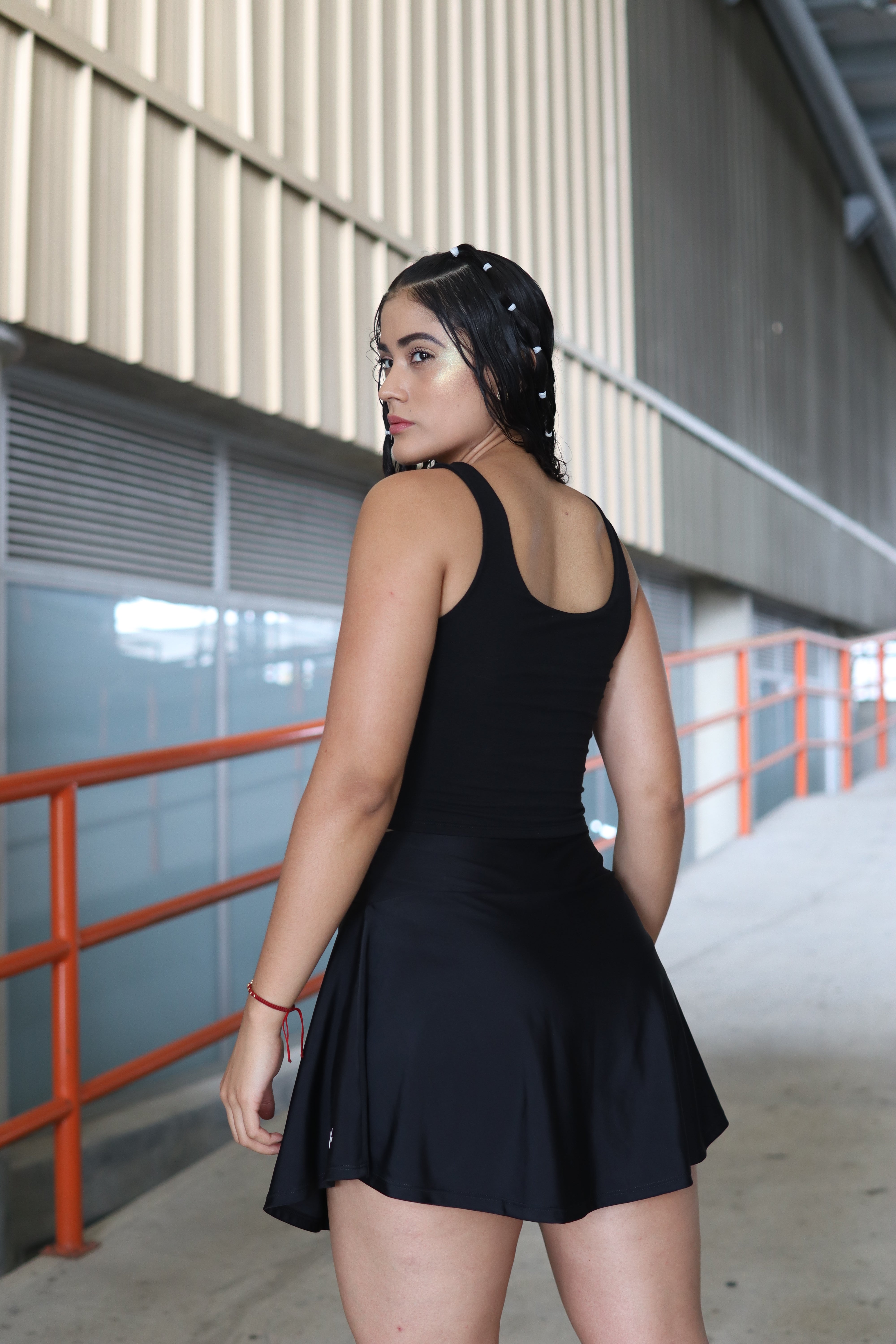 TOP LARGE MUVEX