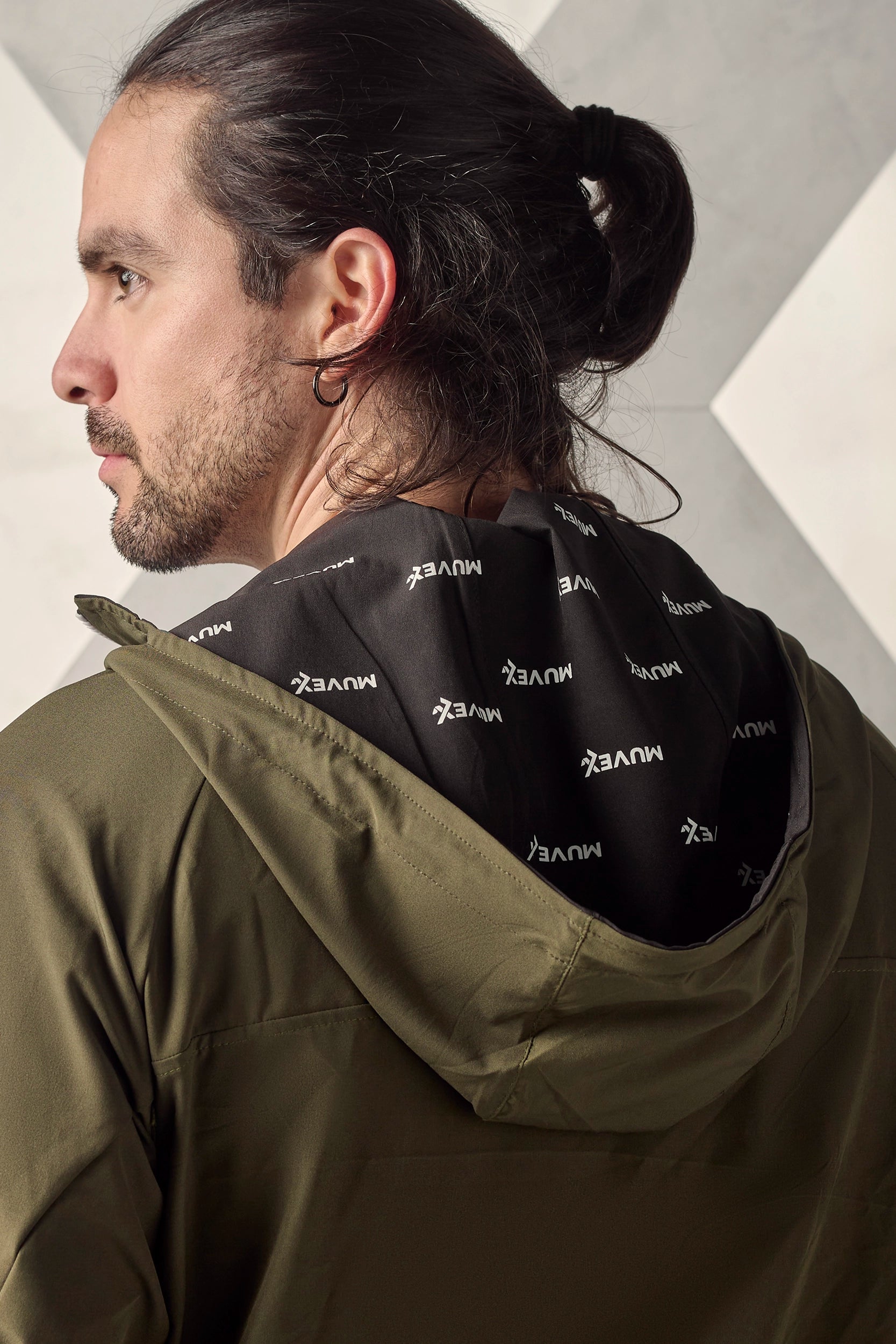 MOVEMENT JACKET